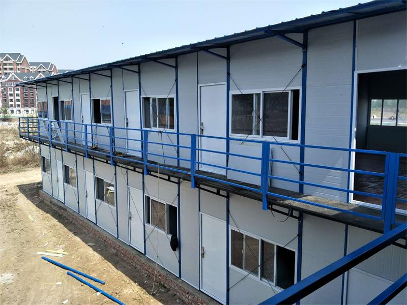 山西低价岩棉复合板彩钢活动板房大同彩钢房供应商