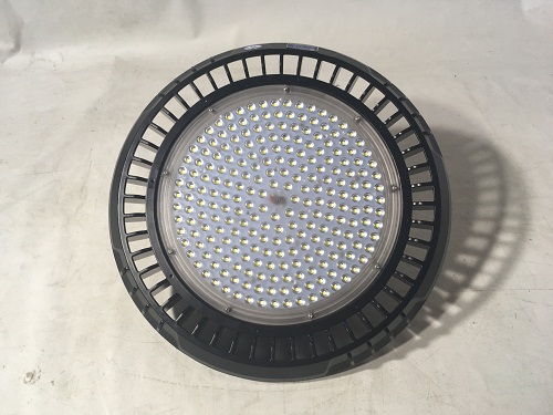 灯塔200W大功率LED高顶投光灯 工矿灯100W
