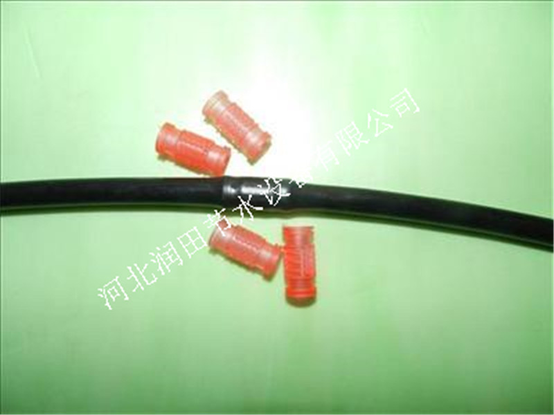 陕西省旬阳县大棚滴灌 滴灌管 圆柱式滴灌管零售厂家