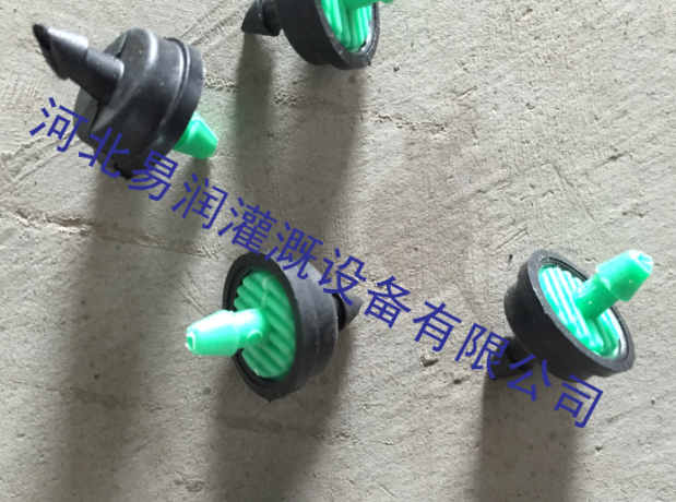 果树滴灌稳流器 咸阳泾阳县苹果果园滴水管设备