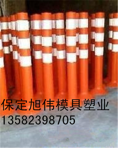 我公司生产警示柱模具防护桩预制理念
