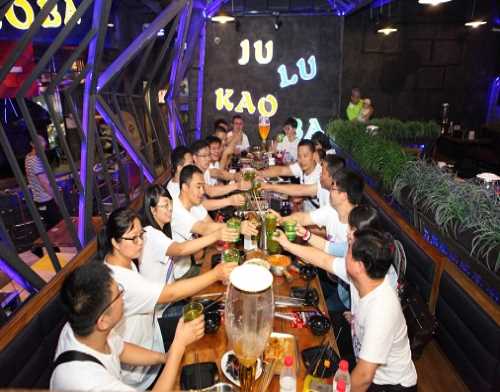 朋友聚会场地布置/聚会场地/聚会场地预定