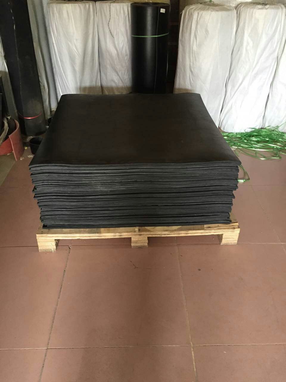 绝缘橡胶垫厂家 阻燃6mm厚胶板价格