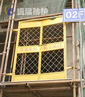 施工安全门栅栏-电梯安全门厂家-建筑安全门定制