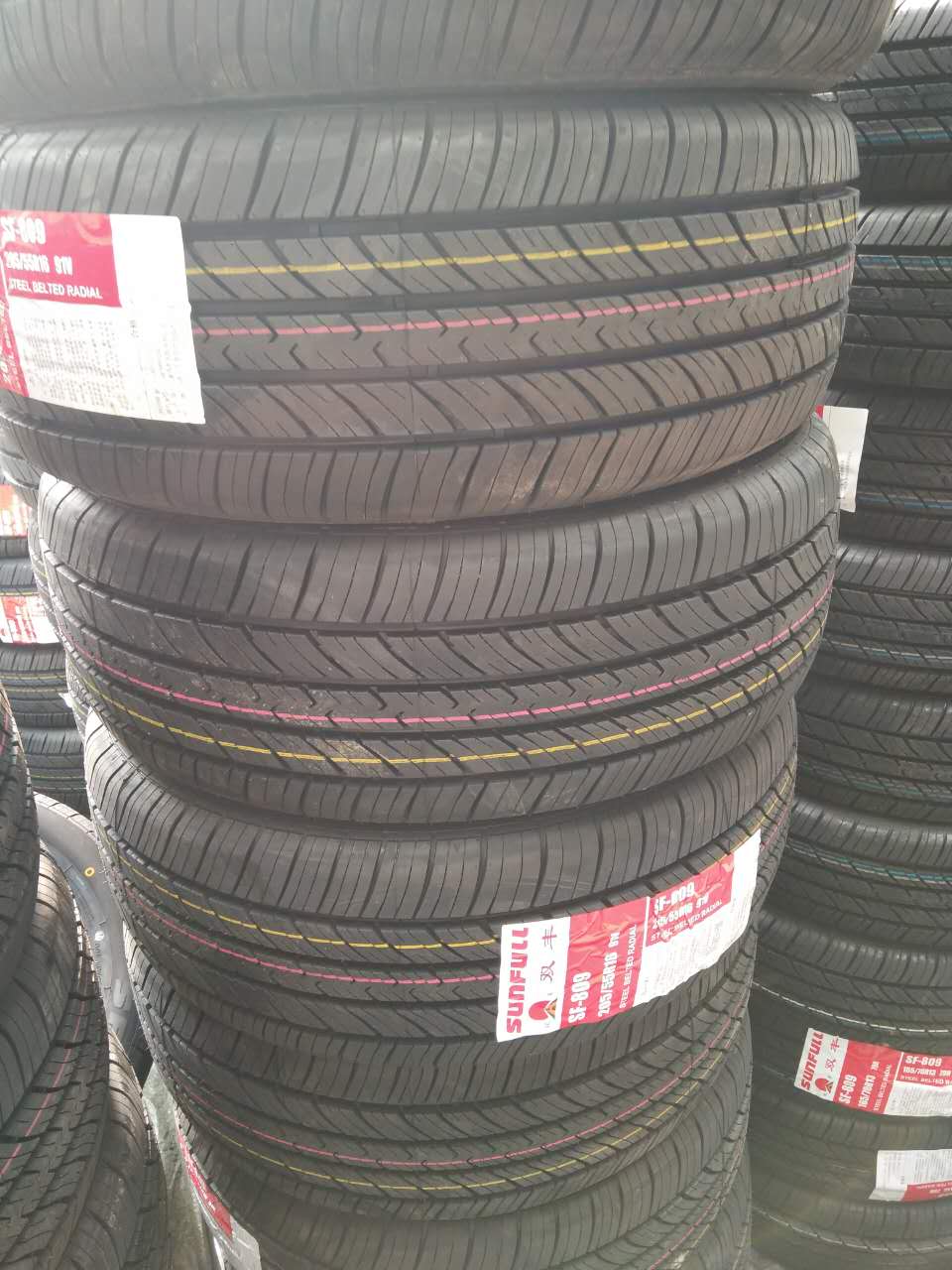 205/55R16轿车胎 面包车轮胎