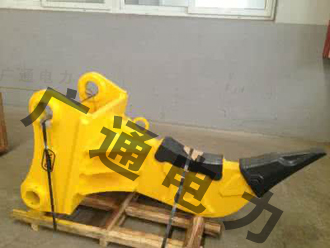 DST-903液压犁土机可装在400型挖掘机上