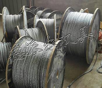 多股钢丝绳23mm防扭钢丝绳光缆电力放线钢丝绳施工场景