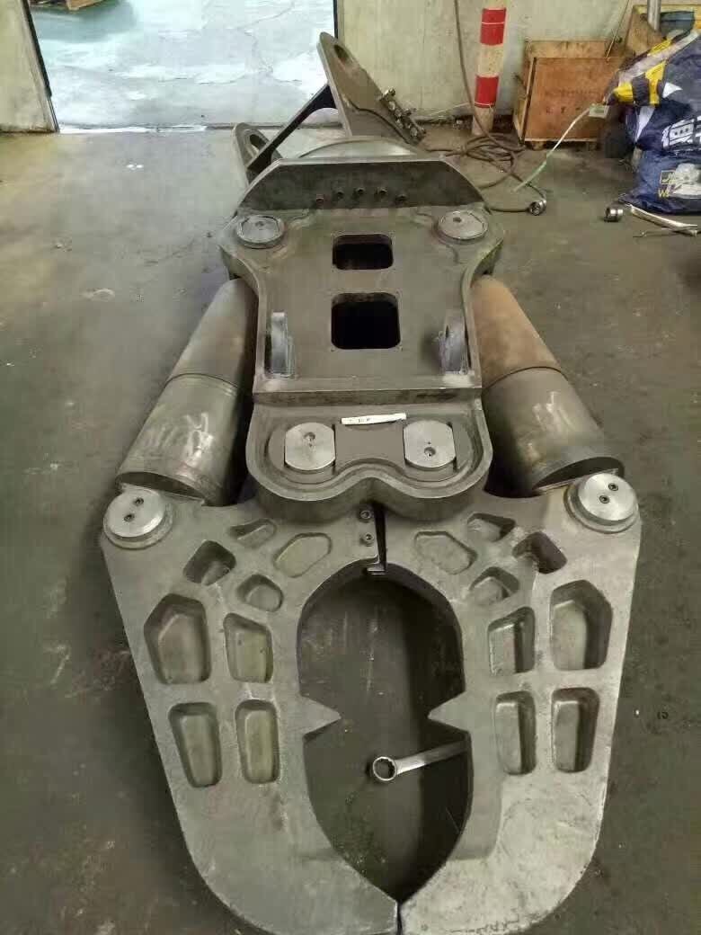 60型轮式小型挖掘机用鹰嘴式液压器