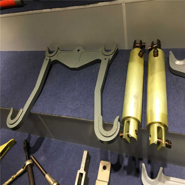 BBK150 绝缘子闭式卡具BBK150 防污瓶闭式卡具