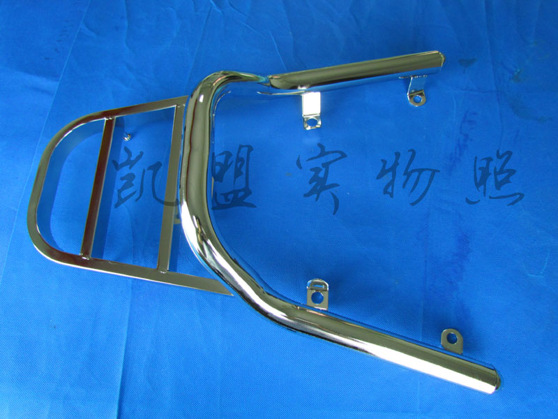 不锈钢电解除灰剂  产品简介：型号：KM0205  主要用途：    本品用于各类不锈钢材料（含马氏体不锈钢）去除各类氧化皮、焊斑和锈迹及少量油污等污物