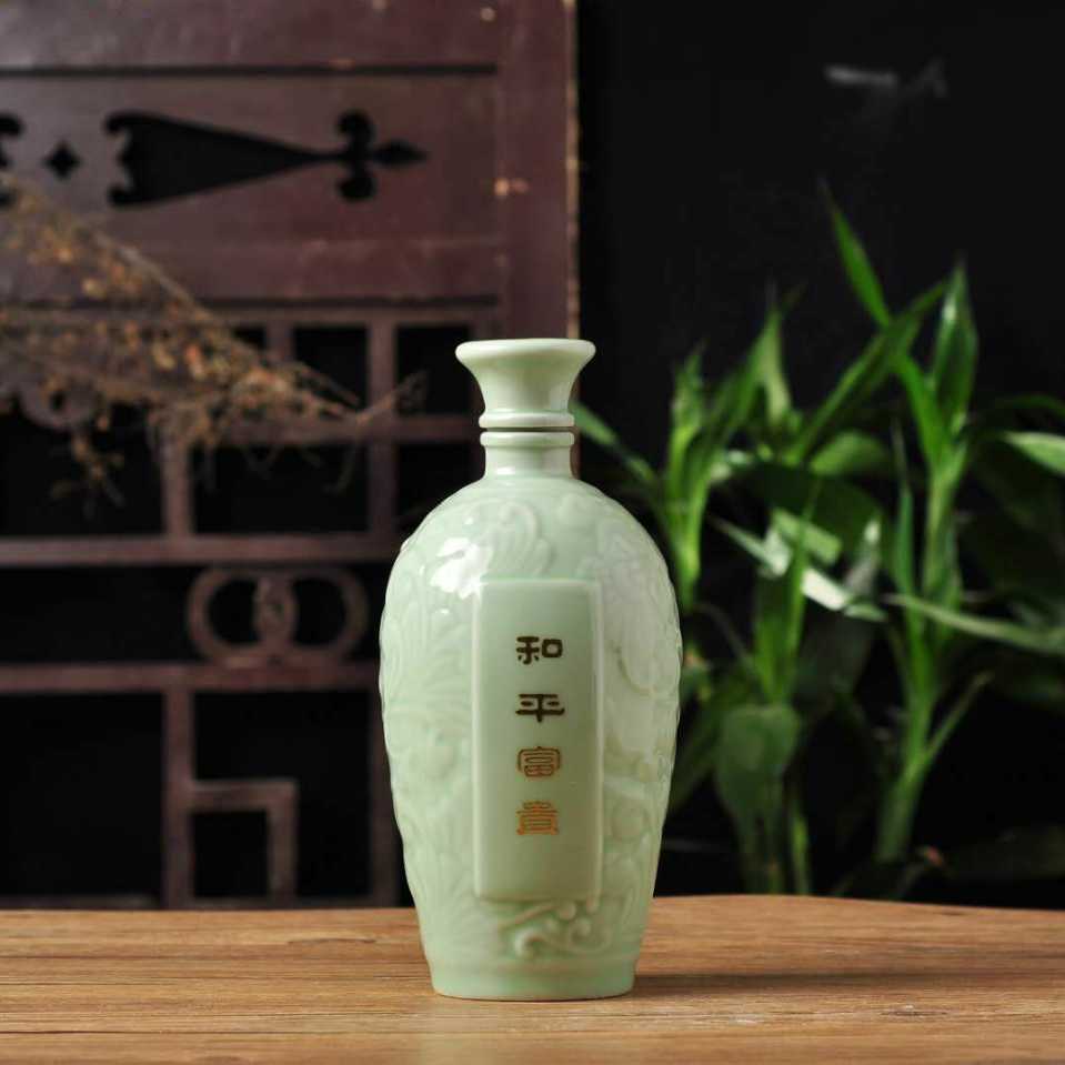 景德镇陶瓷酒瓶 通款陶瓷酒瓶