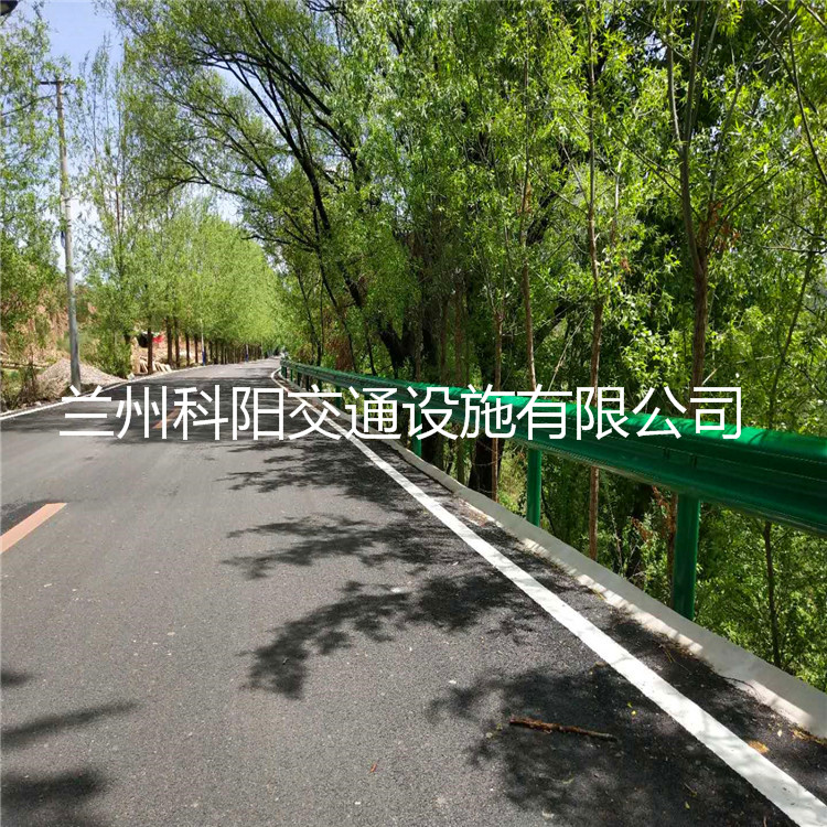 平凉庄浪波形护栏 厂家按图纸生产道路护栏 质量三包