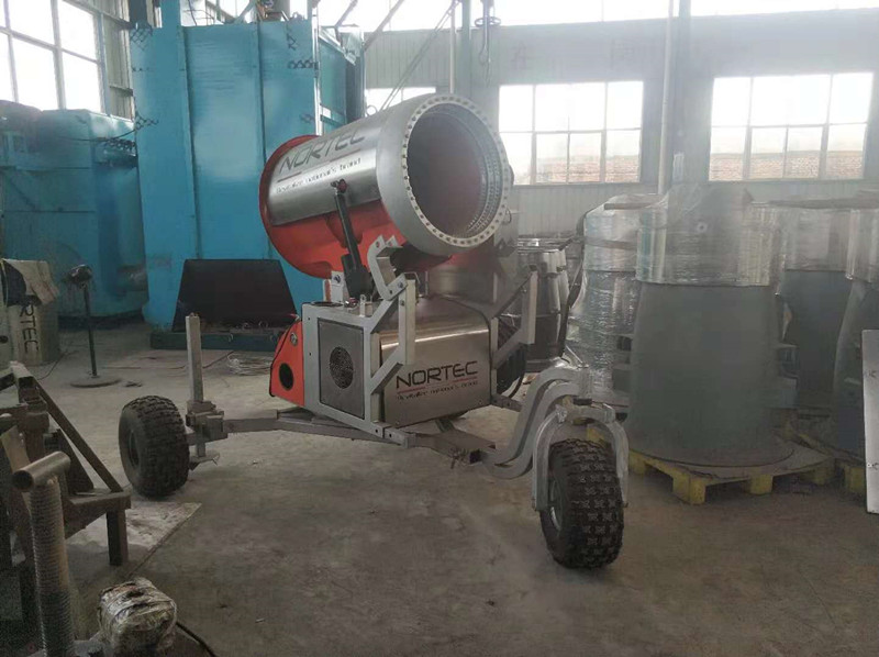 标准通用移动方面的滑雪场人工造雪机