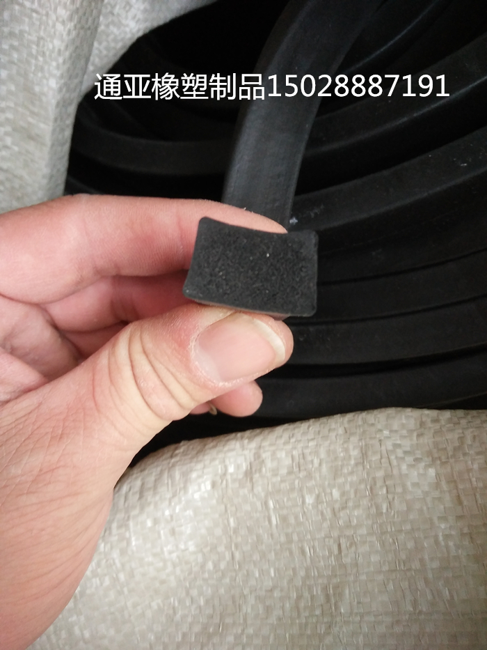 硅胶发泡胶条 硅胶密封条彩色
