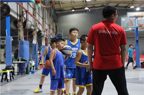 提供深圳策划篮球比赛方案 顶峰供