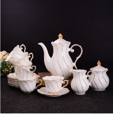 欧式骨瓷咖啡杯碟英式下午花茶具套装创意带勺红茶杯碟陶瓷花茶杯