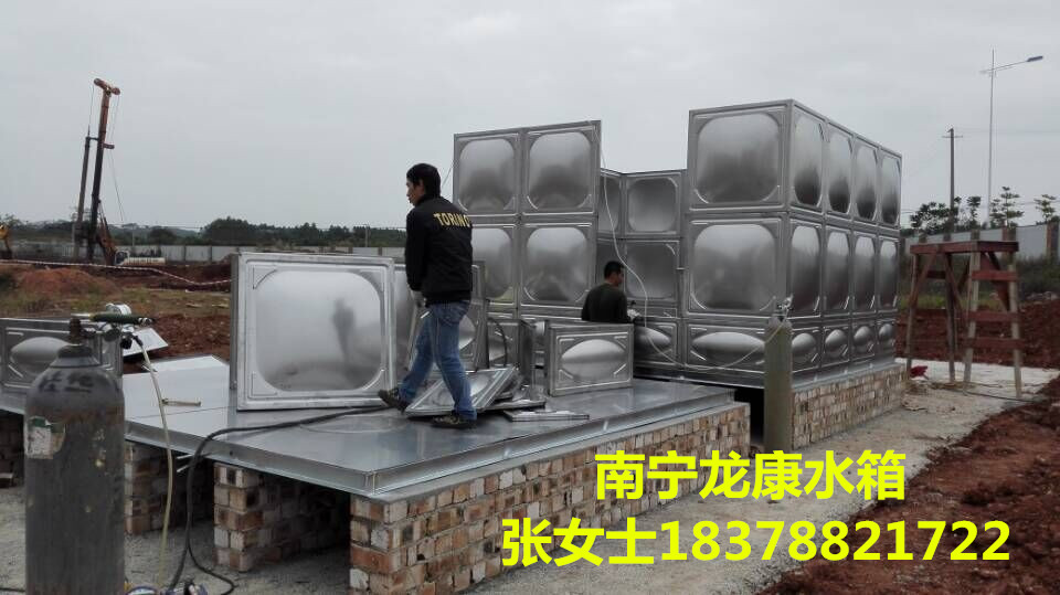 广西梧州不锈钢水塔厂家-南宁龙康