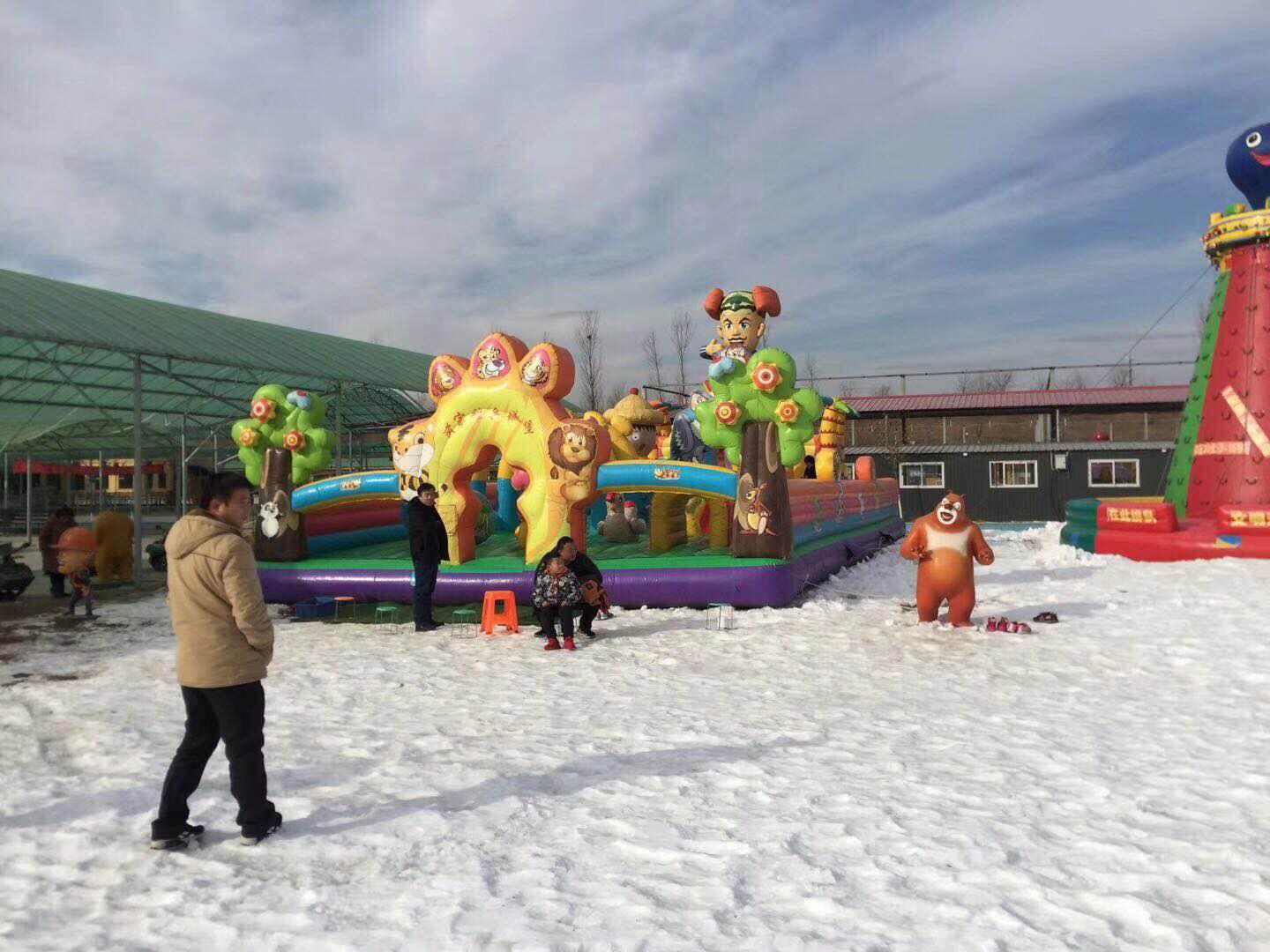 厂家直销雪地城堡