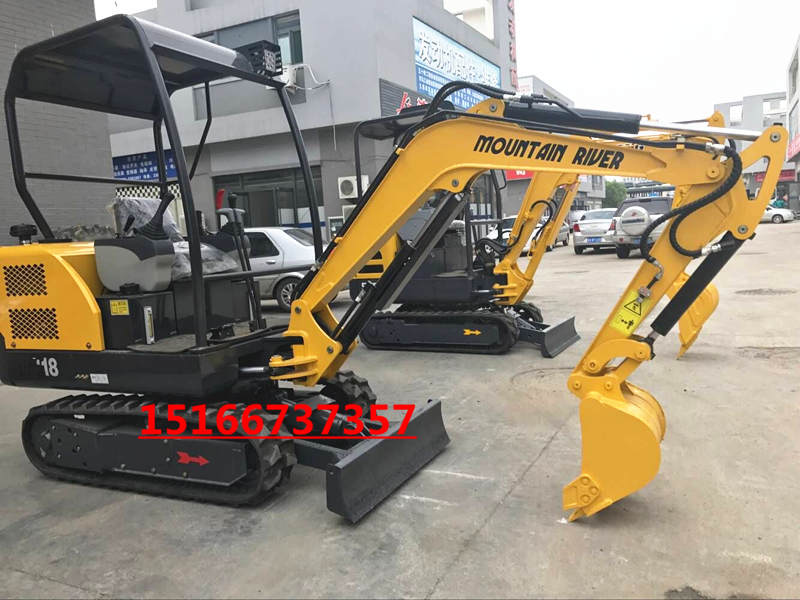15型农用小挖机迷你型植树挖掘机厂家