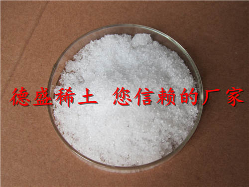 六水硝酸镧生产厂家，混批硝酸镧