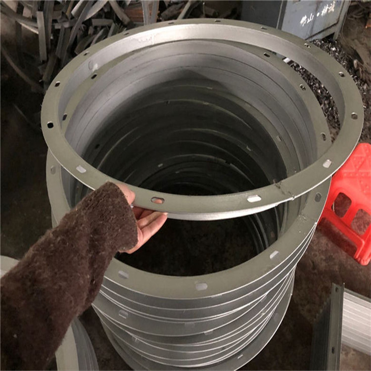 生产定制大型角铁法兰规格中山螺旋风管厂