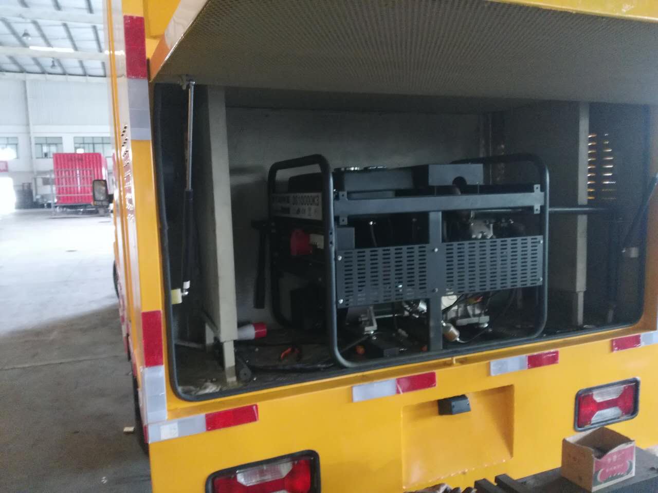 上海萨登10kw380v车载柴油发电机DS10000K3品牌