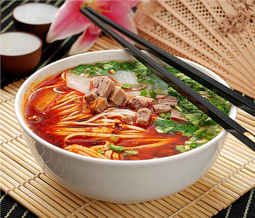 兰州牛肉面培训一对一讲课|兰州牛肉面培训讲课|合力拉面官网