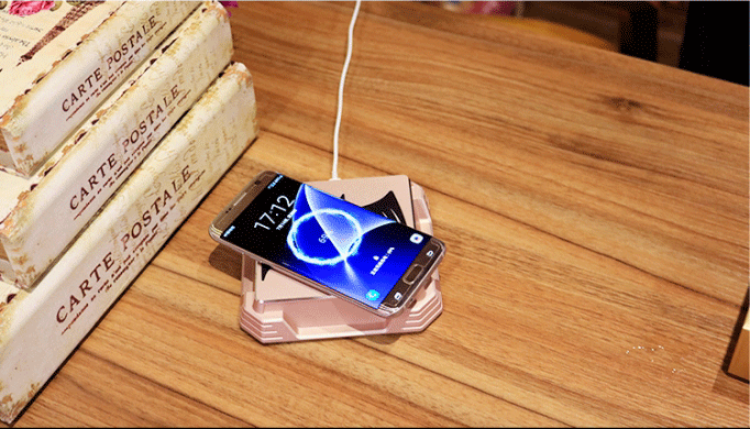 铝合金无线充电器 手机苹果三星S7桌面三线圈 无线充电器定制工厂