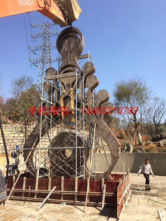 不锈钢抽象凤凰雕塑