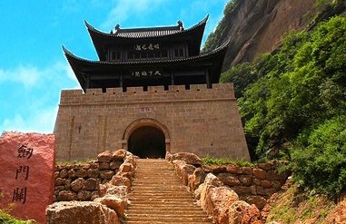 兰州旅游汽车租赁全套服务|兰州单位租车公司性比价|庆源供