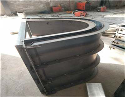 流水槽钢模具型号_振通水泥流水槽钢模具规格