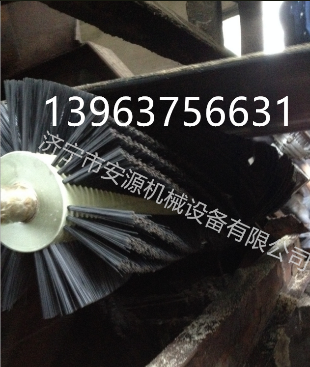 供应650型电动旋转毛刷清扫器