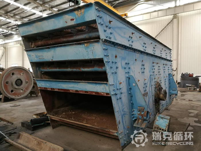 现有一台二手4YKR2160振动筛出售