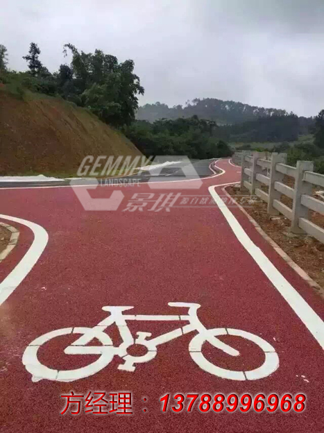 浙江自行车道彩色透水地坪的施工流程