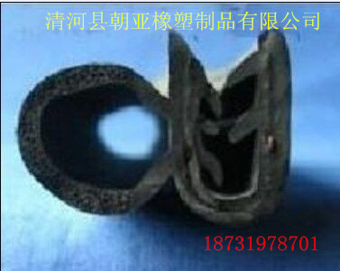 U型钢带自夹紧钢板玻璃卡条
