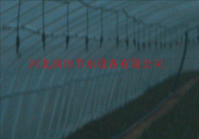大棚吊悬微喷组合安装方法介绍