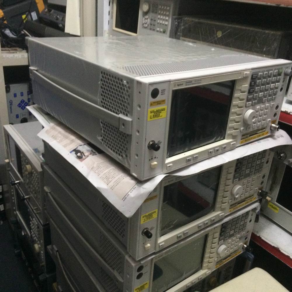 Agilent E4440A频谱分析仪