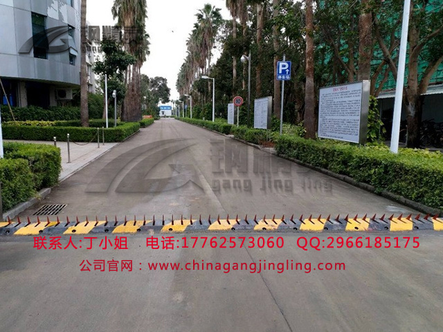 湖北路障机厂家 湖北部队专用路障机 武汉防冲撞路障机图