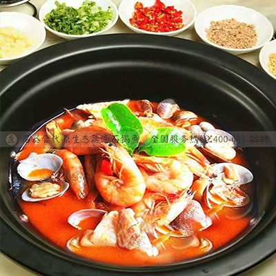 云南特色草帽鱼加盟，放心靠谱石器食代