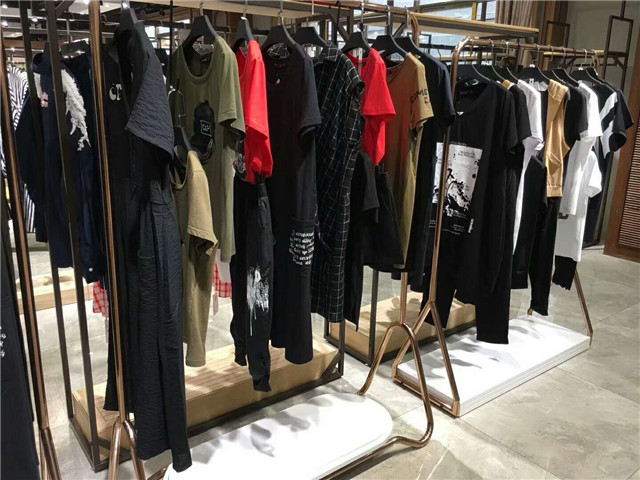 味之道品牌折扣女装剪标货源进货渠道那个好