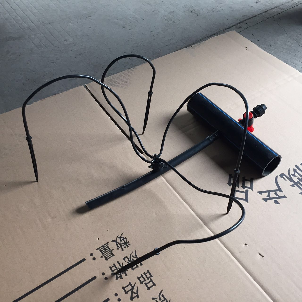 滴箭 滴灌设备 压力补偿式滴头