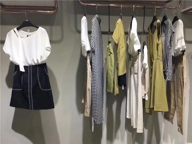 马如龙品牌折扣女装专柜正品清仓剪标货源