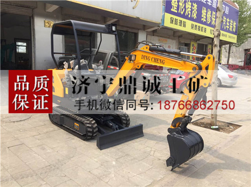 陕西榆林农林专用1.8吨液压先导履带式挖掘机 果园挖渠机小沟机 铲土推土运输破碎多功能挖沟机