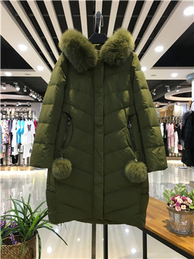 品牌折扣女装朗曼笛羽绒服尾货批发工厂直销免费代理