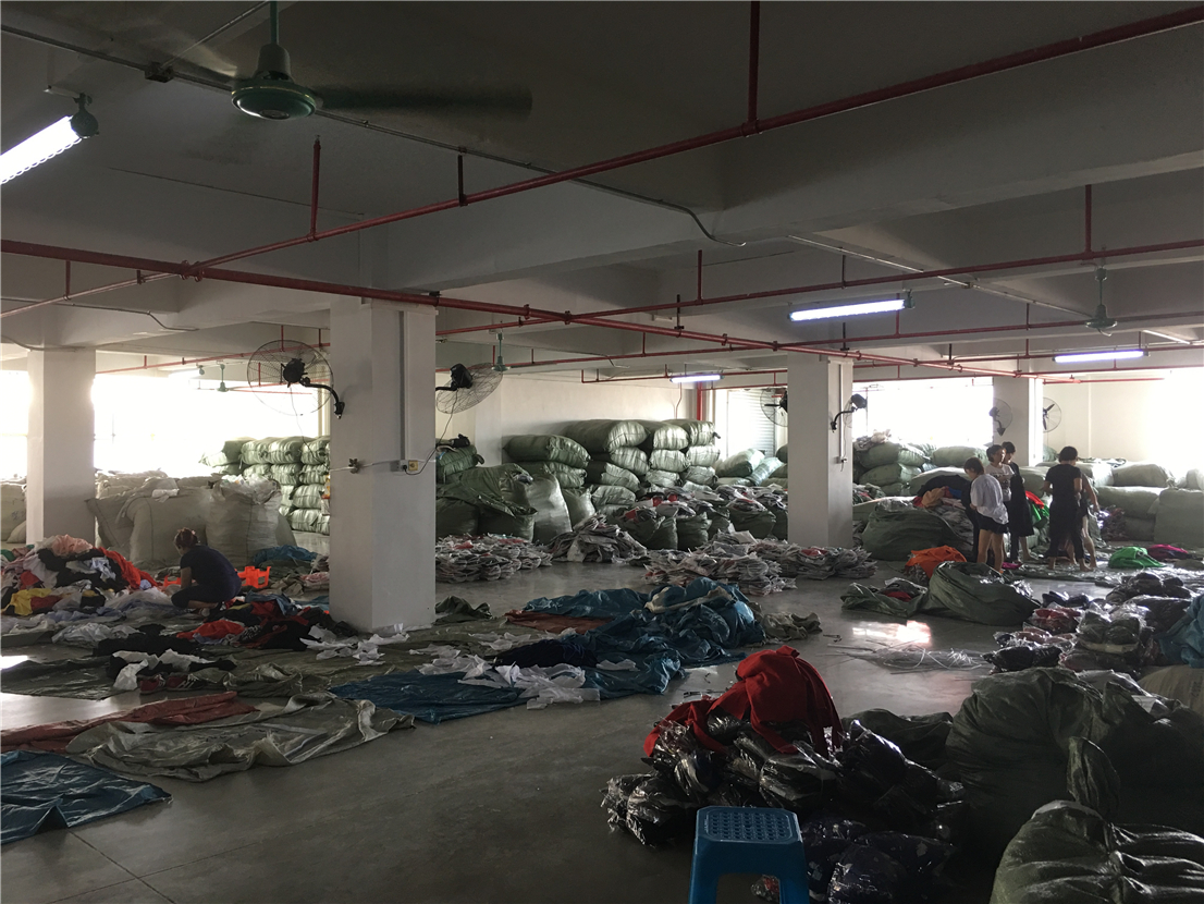 尤西子女装库存尾货批发北京品牌折扣店女装