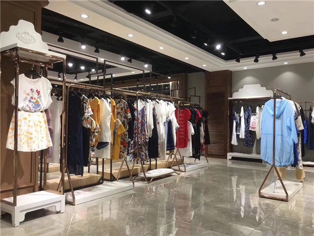 VIOIA薇欧拉品牌折扣女装批发工厂直销免费代理