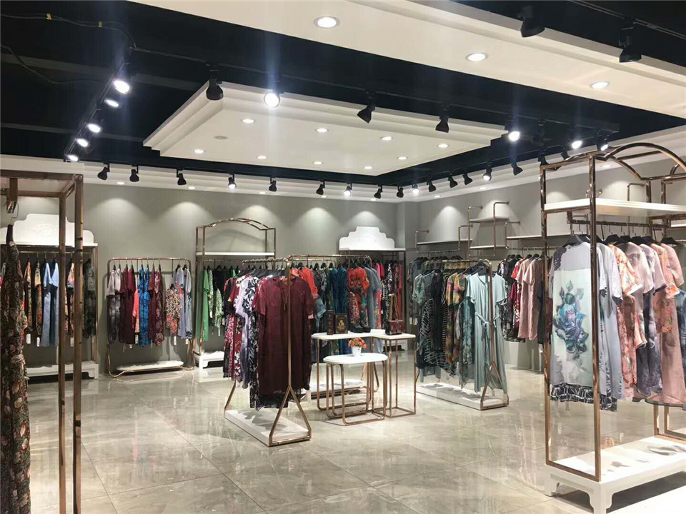 婉甸品牌only女装尾货货源工厂直销免费代理