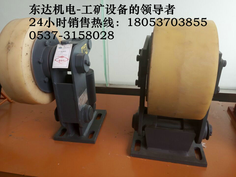 矿用滚轮罐耳轮皮LS30碟簧缓冲滚轮使用寿命长单轮滚轮罐耳厂家