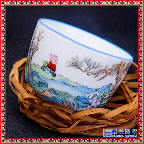 小猪佩奇茶杯 创意手绘品茗杯  陶瓷茶具定制
