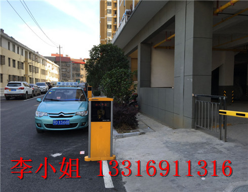 南坑小区车牌感应识别系统，多少钱
